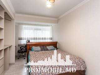 Vă propunem spre vânzare acestapartament cu 2camere și living,sect. ..