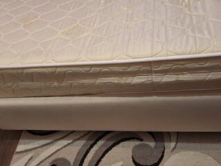 Продаём двухспальную кровать