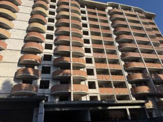 Продается отличная просторная квартира в новом доме бизнес-класса в ..