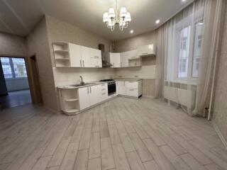 Продам в Одессе квартиру на Таирово. Новый дом из красного кирпича. ..