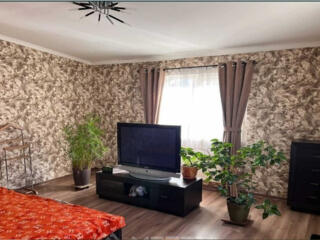 Продам  двухуровневую квартиру на земле 160кв.м. с евроремонтом  и ...