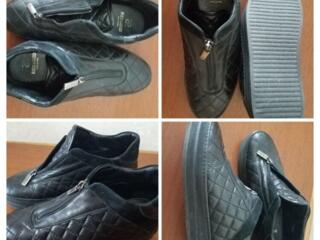 Продам обувь женскую