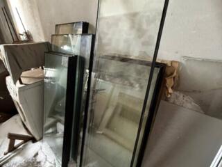 Продам стеклопакеты двухкамерные 3 стекла со штапиком KBE без рамы