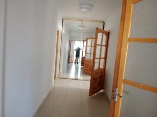 Сдаю двухкомнатную квартиру. На длительный срок