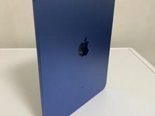 Apple iPad (10 поколения)