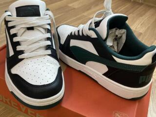 Продам кроссовки