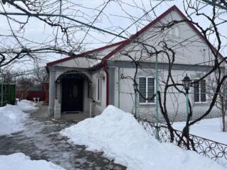 Каменный дом в жилом состоянии