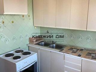 Пропонується в оренду 3-х кімнатна квартира на Троещині за адресою ...