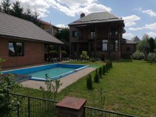 Продаж будинку с.Тарасівка. Облицювальна цегла, два повні поверхи, ...