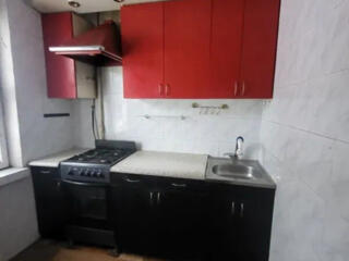 Продаётся двухкомнатная квартира. Днепровский район, улица Остафия ...