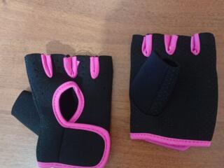 Продам перчатки
