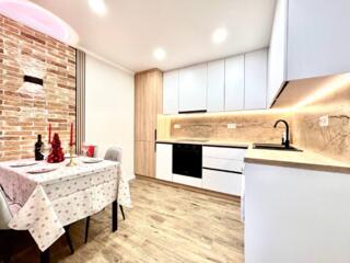 Хорошая цена, двухкомнатная квартира на Ботанике