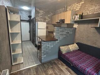 Продам смарт - квартиру с ремонтом 17000у. е.