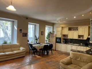 Перспективная квартира в центре на ул. Европейской (Екатерининской).