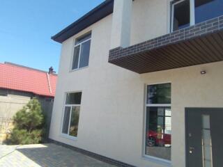 Новый дом с ремонтом на 4 сотках земли, Дача Ковалевского.