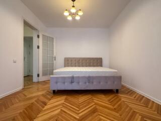 Prima Linie! Serie MS! Parc Afgan! bd. Moscova, sec. Râșcani, 3 camere