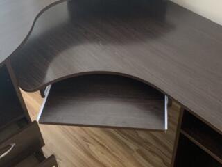 Продам компьютерный стол 2000 р