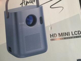 Продается срочно проектор hoco dt4