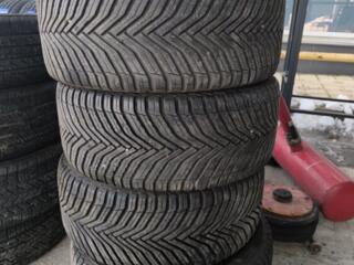 Michelin Cross Climate 245/40 R18