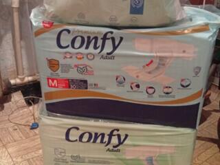 Продам взрослые подгузники.