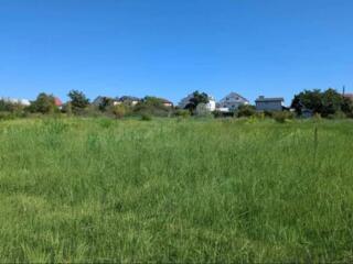 Продается участок в Каролина-Бугазе 1 км от моря, 8 сот (вода.свет) ..