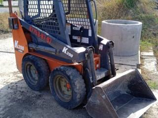 Продаётся фронтальный мини-погрузчик Thomas!!!