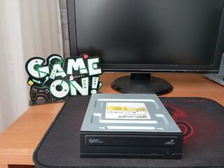 Пишущий Рабочий Samsung DVD Rw