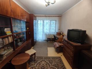 Продаж однокімнатної квартири на площі Перемоги