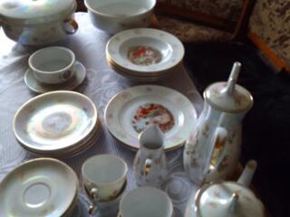 Продаю посуду Мадонна.