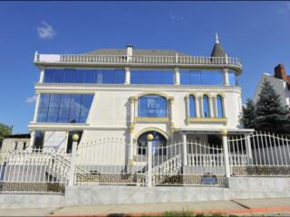 Se oferă spre chirie spațiu comercial în sectorul Buiucani pe prima ..