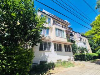 Sec. Riscani, str. Branistii. Parc Boris Glavan. 3 camere + living!!!