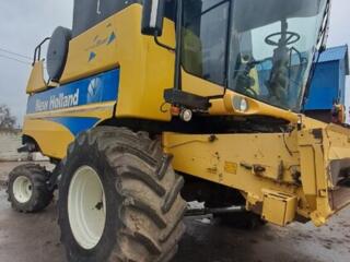NEW Holland CSX7080