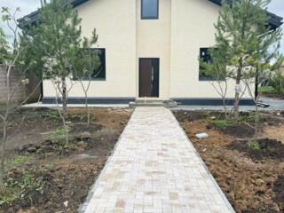 Продам двухэтажный дом + мансарда, Лески.