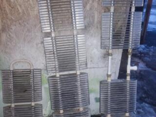 Радиатор медный. Радиатор дюралевый. Раскладушка, шпалерная проволока