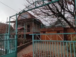 Продам дом и 2 земельных участка на берегу Хаджибеевского лимана (СМ .