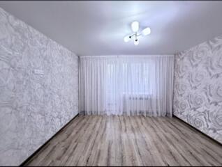 Продаётся 3-комнатная квартира в районе Красные Казармы («Тираса»)