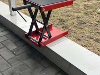 Подъёмник ножничный для мото