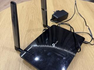 Модем TP-Link Archer MR200 с СИМ-картой.