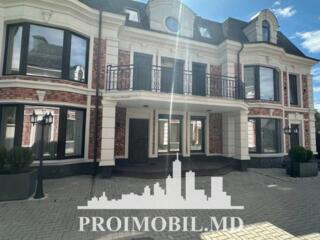 ​Vă propunem spre vânzare acest townhouse în 3 nivele, sect. ...