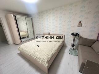 Продаж 3х кімнатної квартири по вул. Є.Чавдар 4 ( монолітно-каркасний 