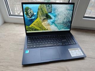 ASUS Vivobook 15 X1504ZA 15.6"/ Intel i3-1215U / 8GB / 256GB