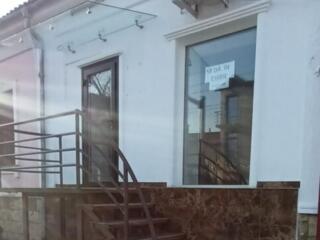 Se da in chirie spațiu pentru birou/comercial 70mp str V. Alecsandri