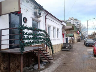 Parter. Prima Linie 70mp. amplasat în Centru pe str. V. Alecsandri ...