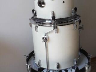 Куплю ударную установку "Супер Амати"