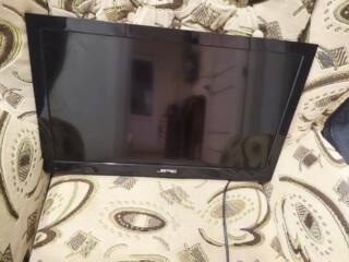 Продам телевизор на запчасти