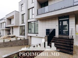 Vă propunem spre vânzare acest duplex în 3nivele,sect. Botanica, str. 