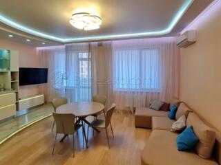 Код: 701. Просторная квартира с бесперебойным питанием и паркоместом.