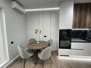 Продается стильная 1 комнатная квартира в 65 Жемчужине. Просторная и .