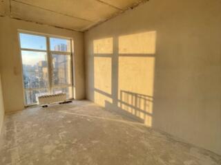 Двухкомнатная квартира  в престижном районе  Аркадия.