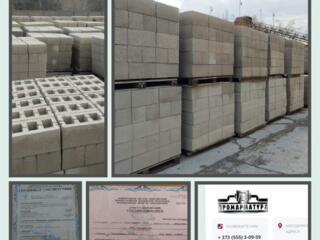 Котелец фортан пустотелый и полнотелый.